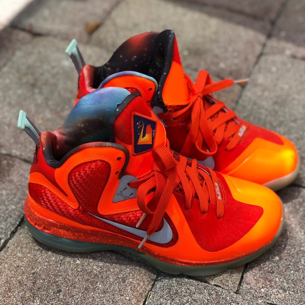 Lebron 9 Galaxy. Size 5.5Y / 7 in women’s